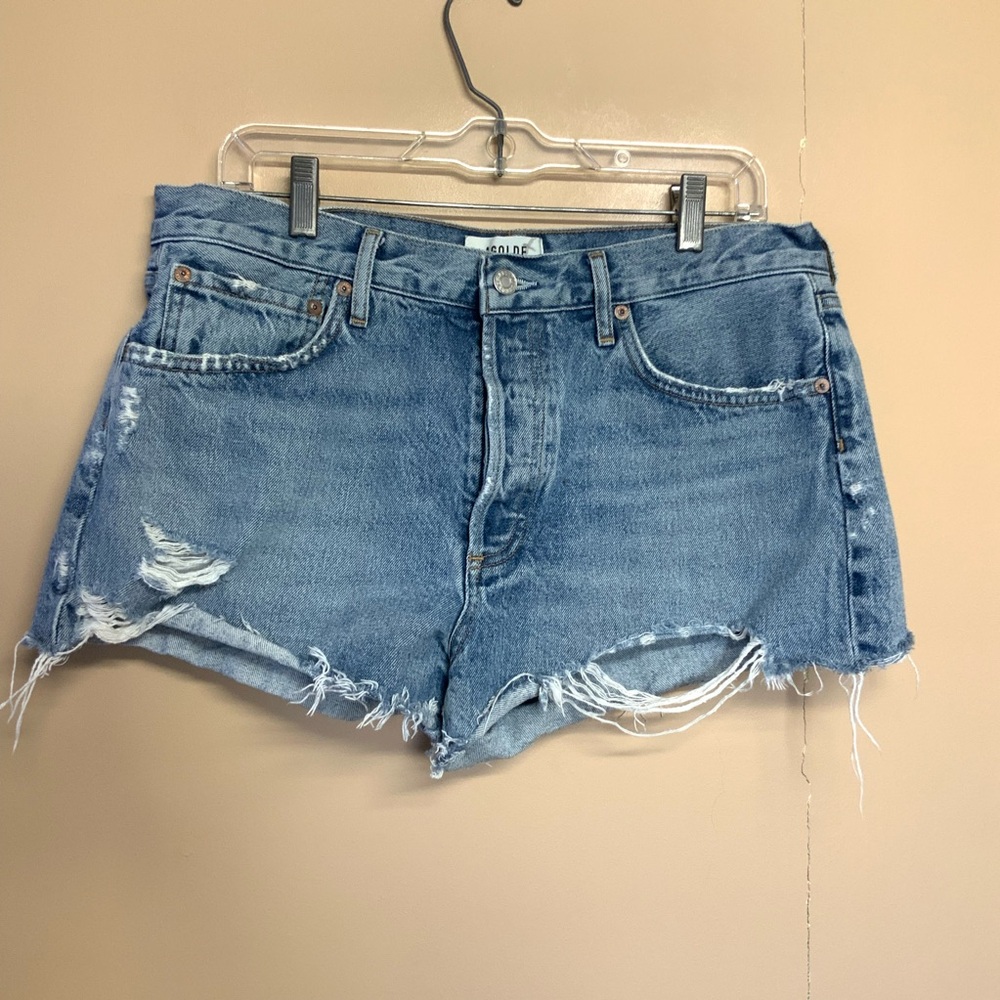 AGOLDE Parker Cut Off Jean Shorts - Picture 3 of 9